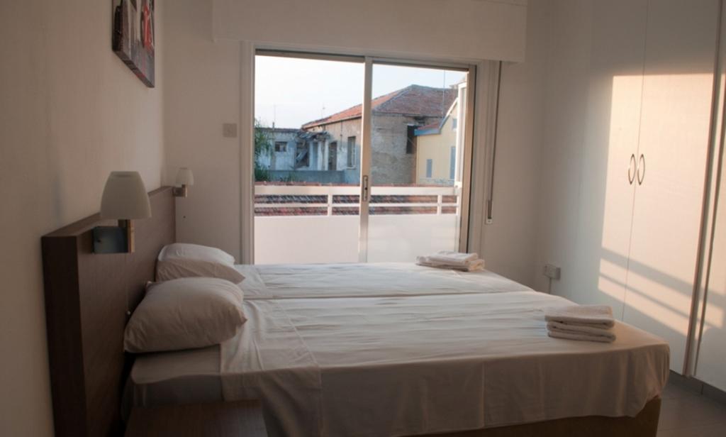 St. George Rent Rooms Larnaka Exterior foto