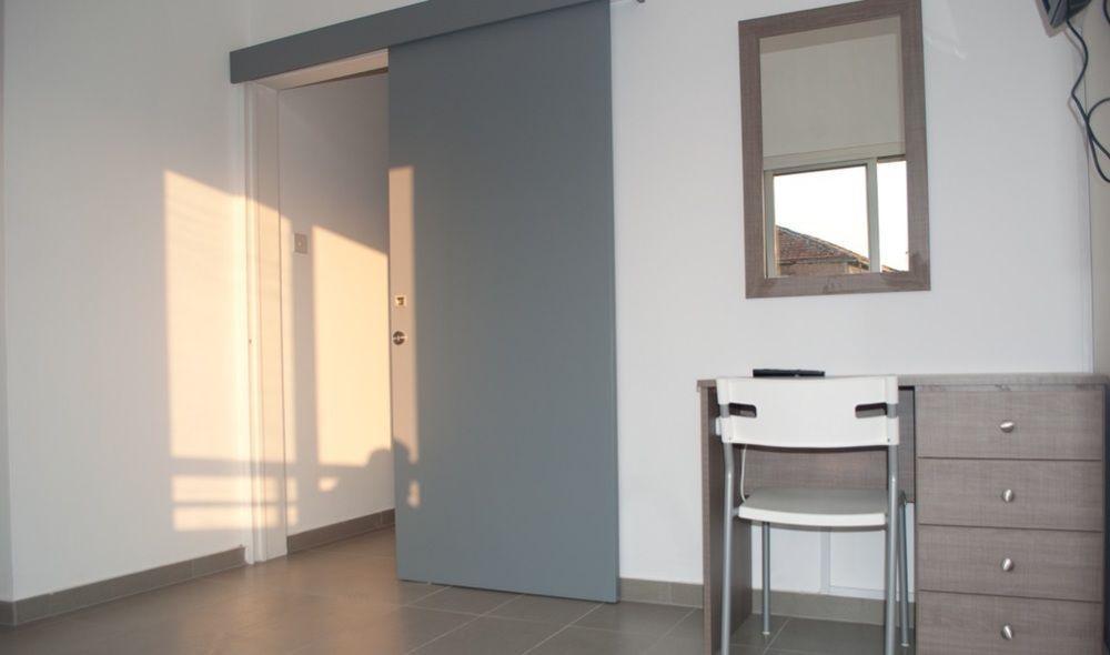 St. George Rent Rooms Larnaka Exterior foto