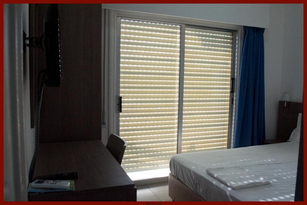 St. George Rent Rooms Larnaka Exterior foto